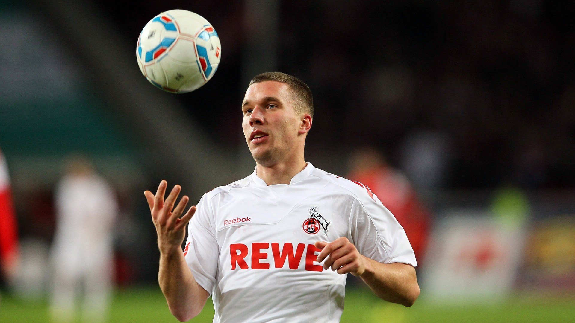 今晚世锦赛前瞻：陈梦伤情更新，利雅得新月冲击连胜纪录